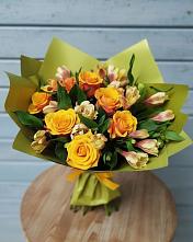 Букет цветов из:  Альстромерии и Розы в Истобном