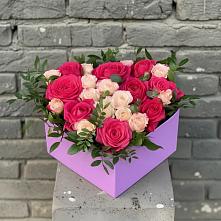 Цветочная композиция из Розы в коробке в Истобном