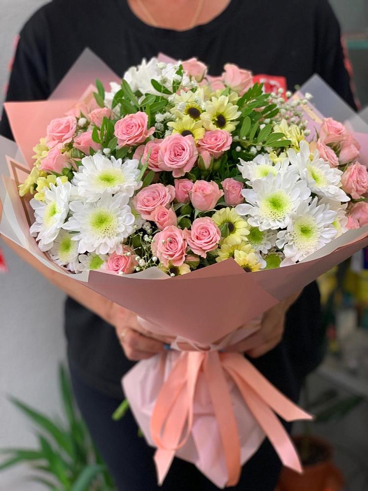 Букет цветов из: Розы и Хризантемы в Истобном