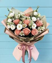 Букет цветов из:  Розы, Альстромерии и Лизиантусы в Истобном