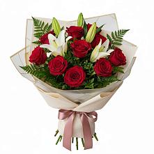 Букет цветов из:  Лилии и Розы в Истобном