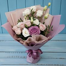 Букет цветов из:  Розы и Лизиантусы #REPLACE_PRED# Истобном