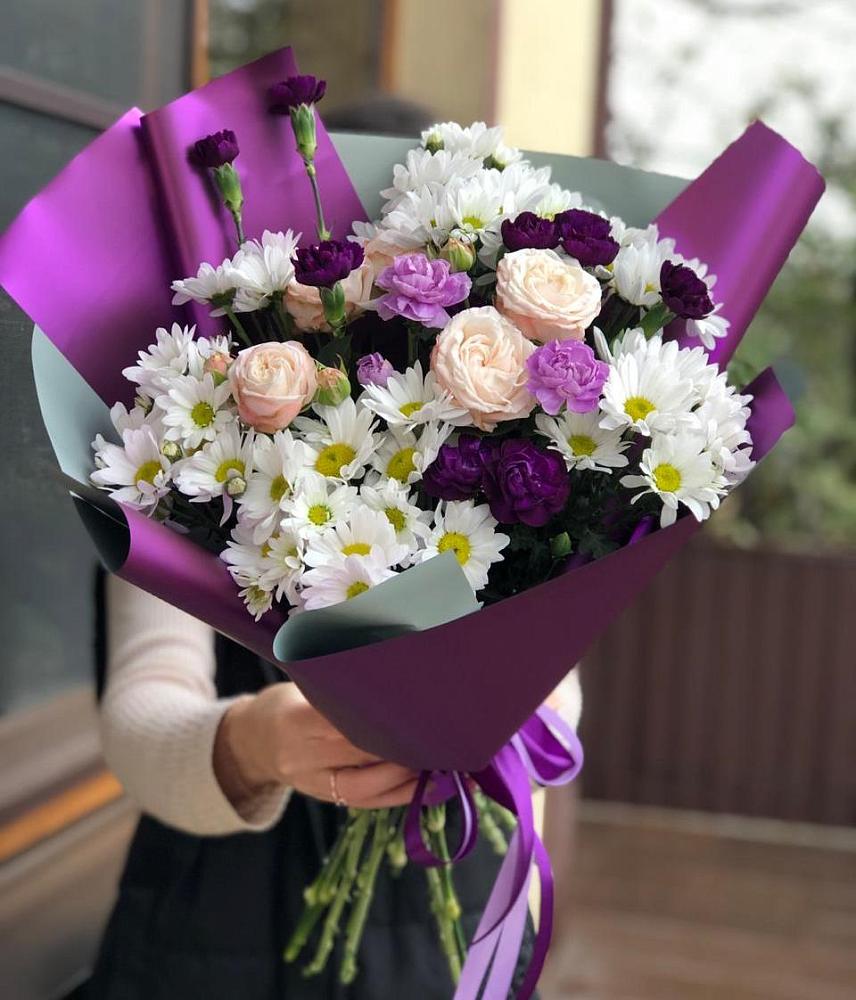 Букет цветов из: Хризантемы, Гвоздики и Розы в Истобном