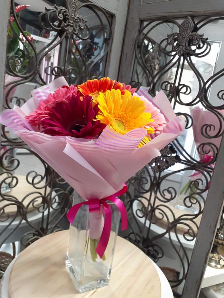 Букет цветов из: Герберы в Истобном