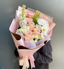 Букет цветов из:  Хризантемы и Розы в Истобном