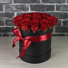 Цветочная композиция из Розы в шляпной коробке в Истобном